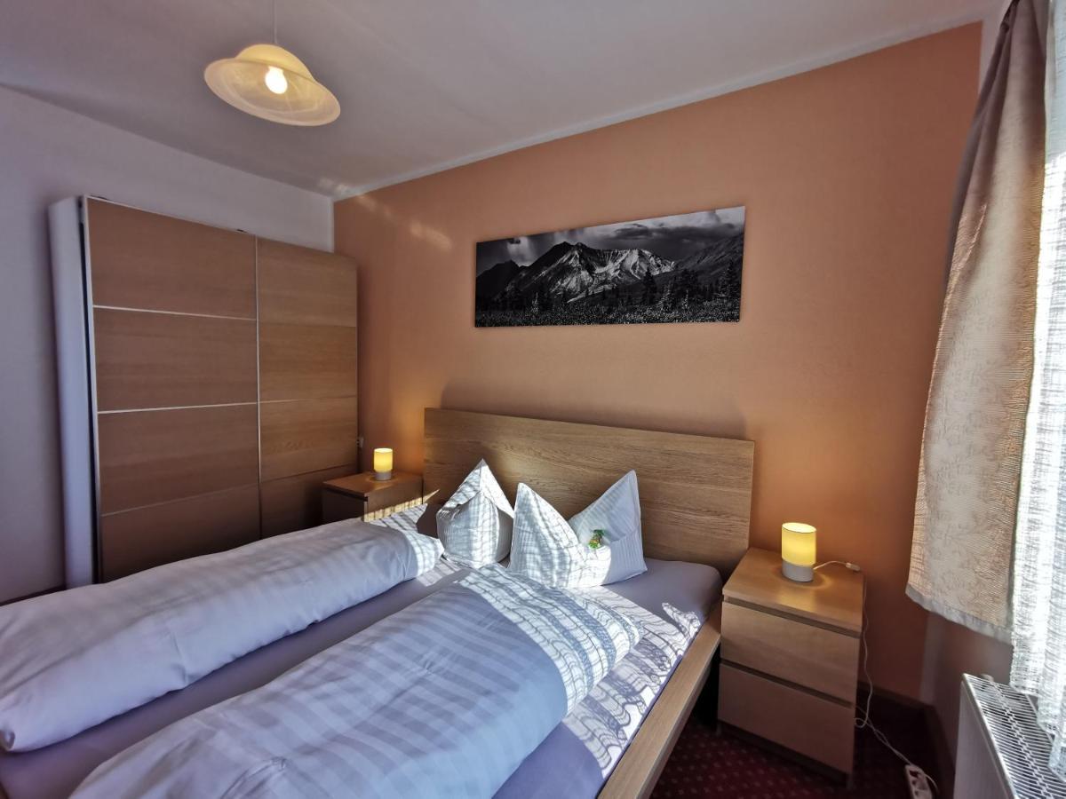 Hotel Garni Post Грайнау Экстерьер фото